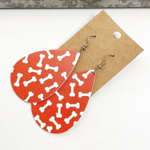 Dog bone print teardrop hand made earrings - Picture 1 of 2